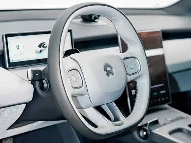 Nio ET5 Touring — Фото автомобиля 9