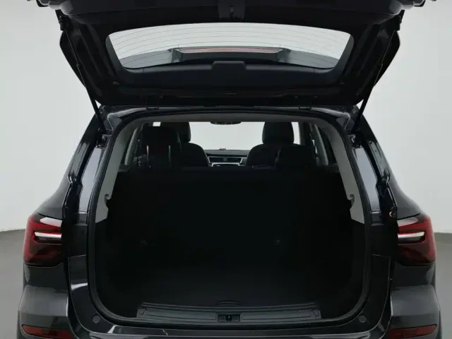 Roewe RX5 — Фото автомобиля 16