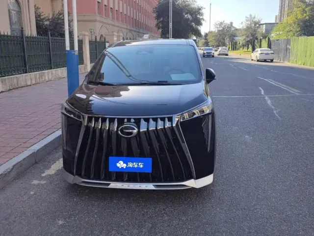 GAC Trumpchi M8 — Фото автомобиля 2