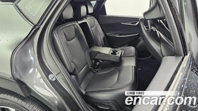 Kia EV6 — Фото автомобиля 17