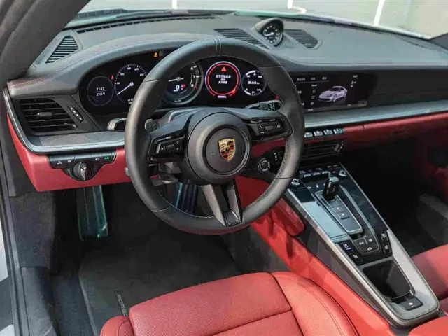 Porsche 911 — Фото автомобиля 17