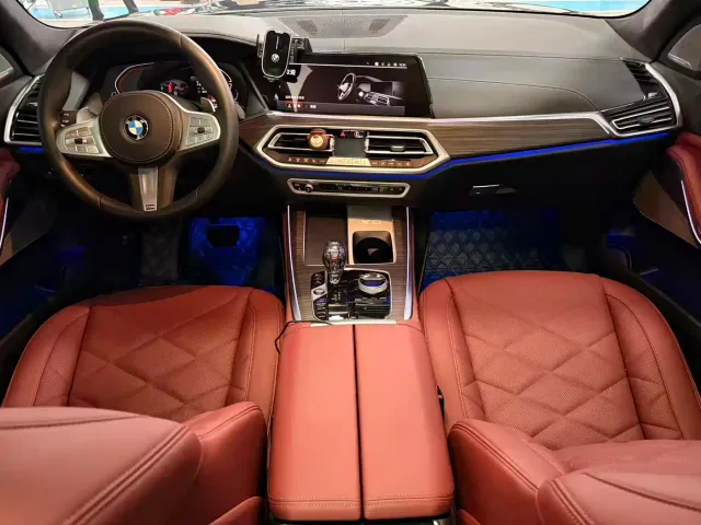 BMW X5 — Фото автомобиля 10