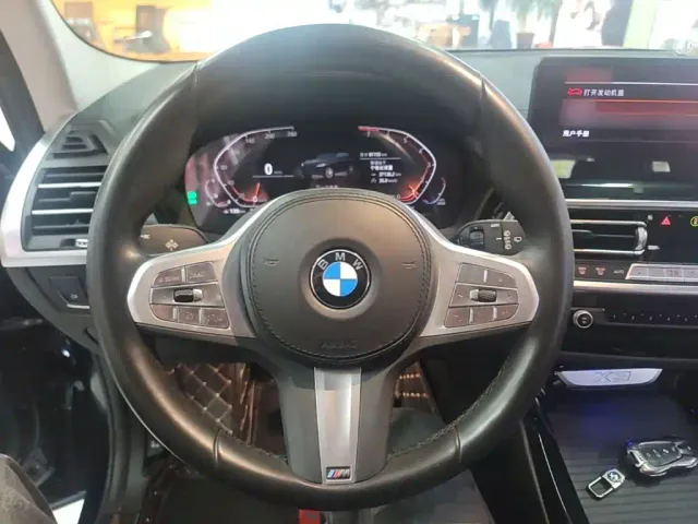 BMW X3 — Фото автомобиля 10