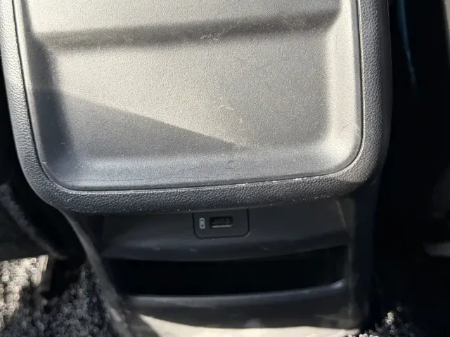 Changan Eado — Фото автомобиля 14