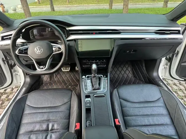 Volkswagen CC — Фото автомобиля 8