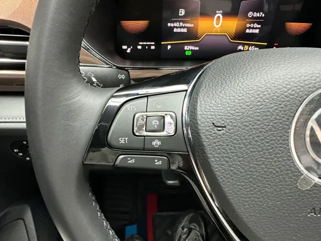 Volkswagen Tharu — Фото автомобиля 12