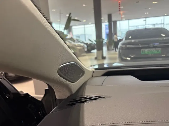Volkswagen ID.7 Vizzion — Фото автомобиля 8
