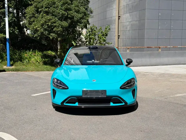 Xiaomi SU7 — Фото автомобиля 2