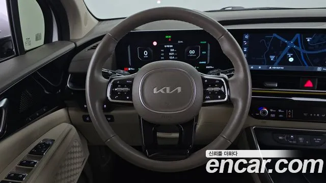 Kia Carnival — Фото автомобиля 21