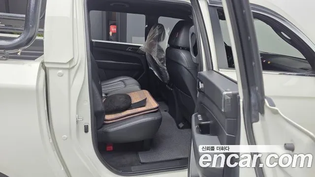 KG_Mobility_Ssangyong Rexton Новый Rexton Sport Khan Дизель 2.2 4WD — Фото автомобиля 12