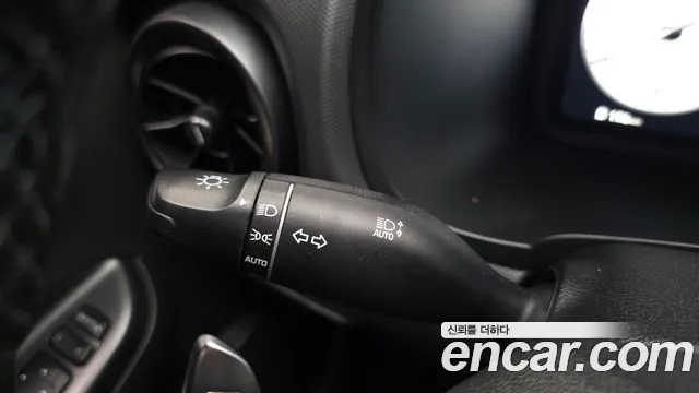 Hyundai Kona Новый Kona Бензин 2.0 2WD — Фото автомобиля 20