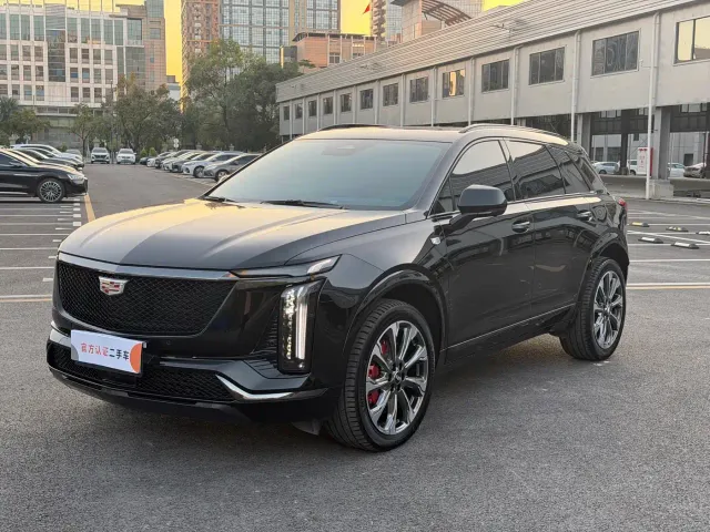 Фотография автомобиля — Cadillac XT5