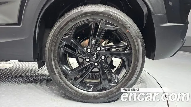 ChevroletGMDaewoo Trailblazer Trailblazer 1.3 турбо 4WD — Фото автомобиля 21