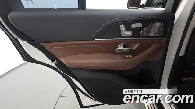 Mercedes-Benz GLE-Class — Фото автомобиля 14