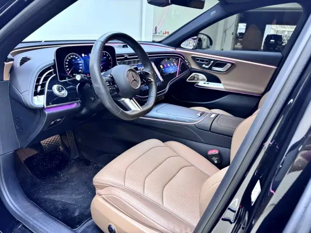 Mercedes-Benz E-Class — Фото автомобиля 9