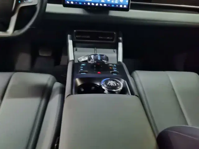 BYD Qin L — Фото автомобиля 13