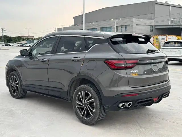 Geely Binyue — Фото автомобиля 4