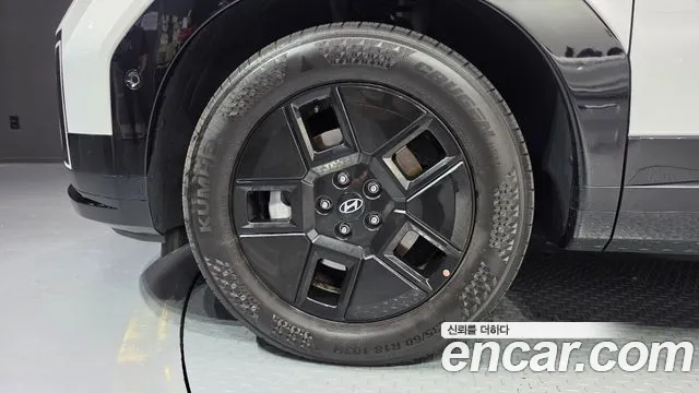 Hyundai Santafe — Фото автомобиля 5