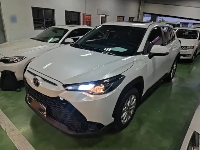 Фотография автомобиля — Toyota Frontlander