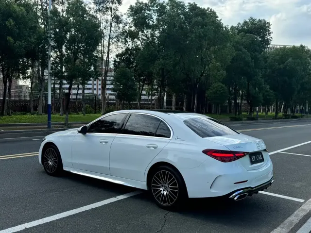 Mercedes-Benz C-Class — Фото автомобиля 5