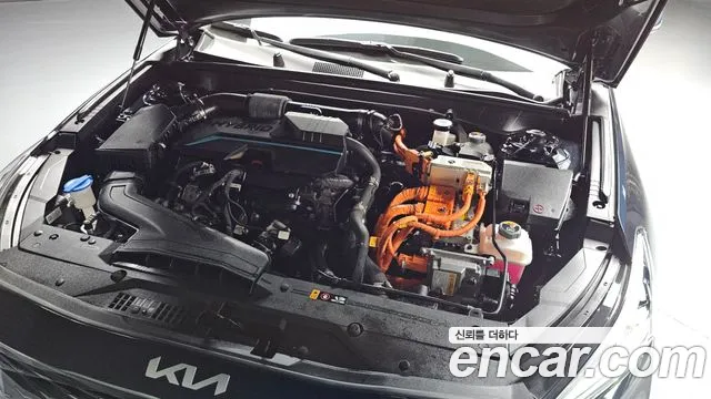 Kia K8 K8 Hybrid — Фото автомобиля 9