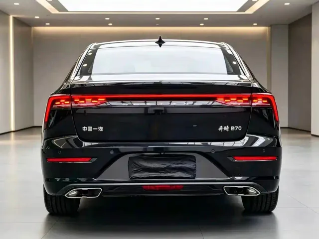 Bestune B70 — Фото автомобиля 16