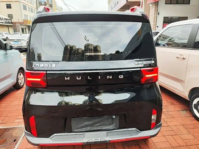 Wuling Hongguang Mini EV — Фото автомобиля 5