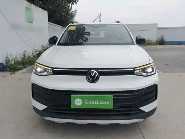 Volkswagen Tharu — Фото автомобиля 2