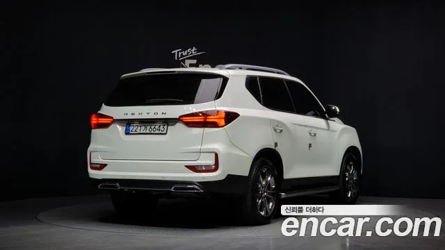 KG_Mobility_Ssangyong Rexton All Rexton Дизель 2.2 4WD — Фото автомобиля 2