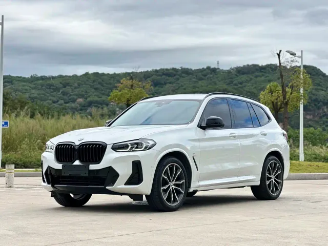 Фотография автомобиля — BMW X3