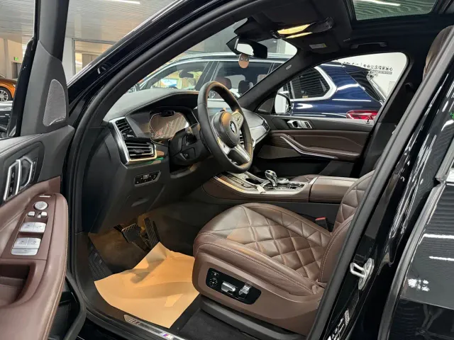 BMW X5 — Фото автомобиля 5