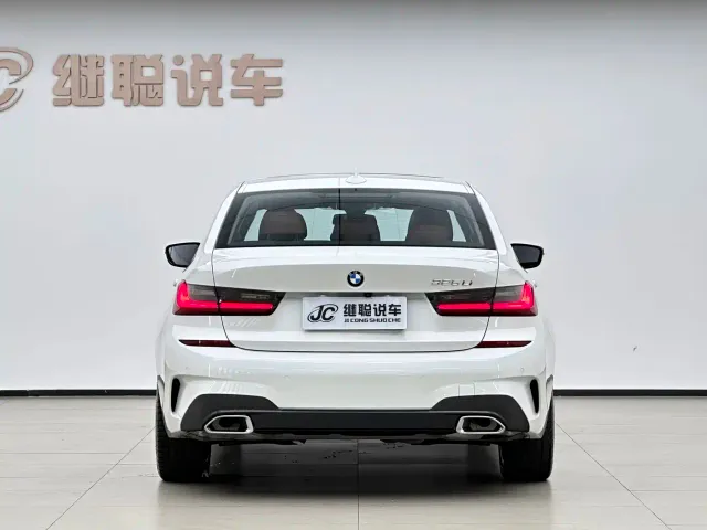 BMW 3 Series — Фото автомобиля 4