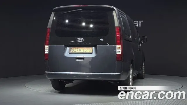 Hyundai Staria Staria — Фото автомобиля 4