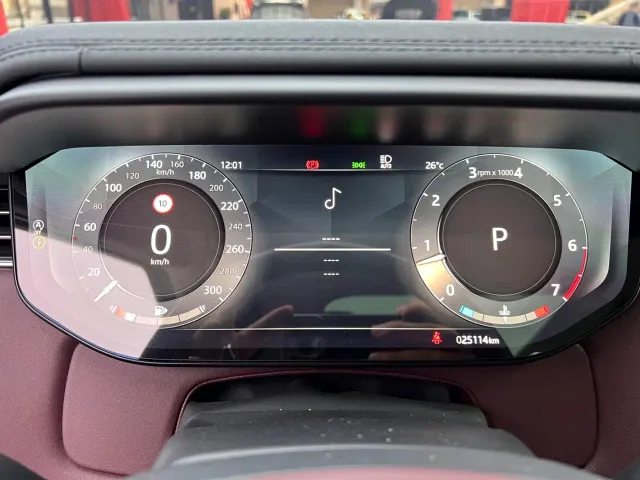 Land Rover Range Rover Sport — Фото автомобиля 7
