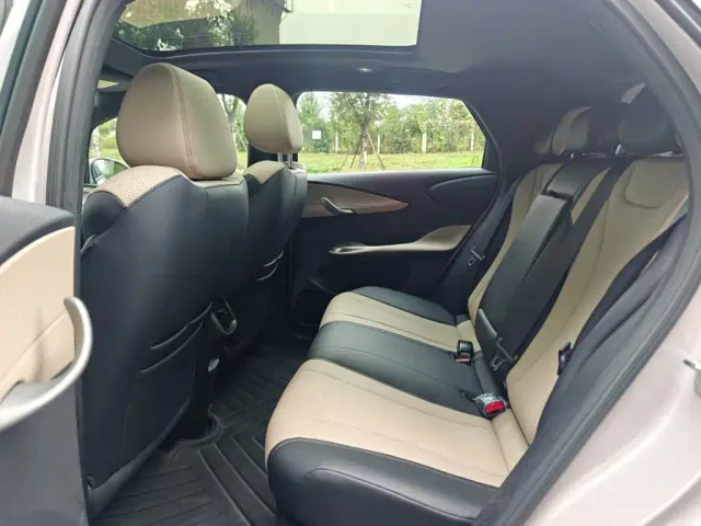 BYD Dolphin — Фото автомобиля 12