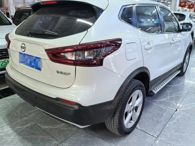 Nissan Qashqai — Фото автомобиля 6