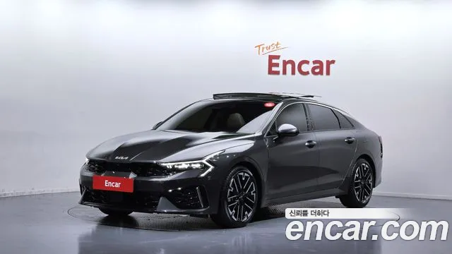 Фотография автомобиля — Kia K5 Generation 3