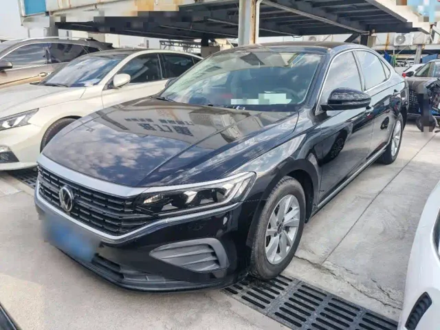 Фотография автомобиля — Volkswagen Passat