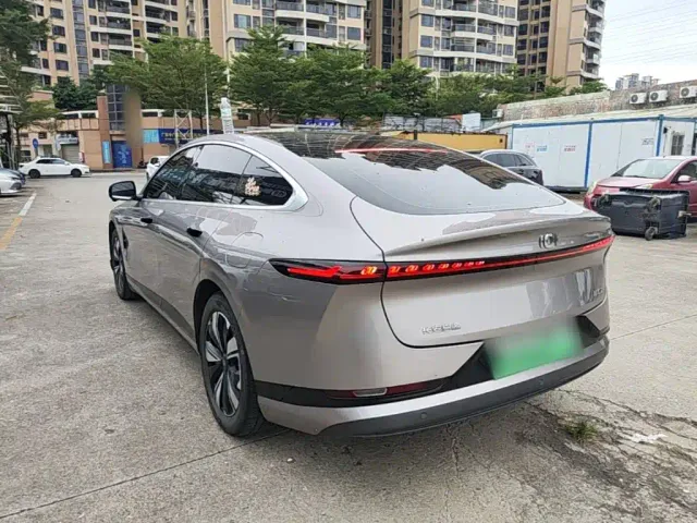 Changan Qiyuan A07 — Фото автомобиля 4