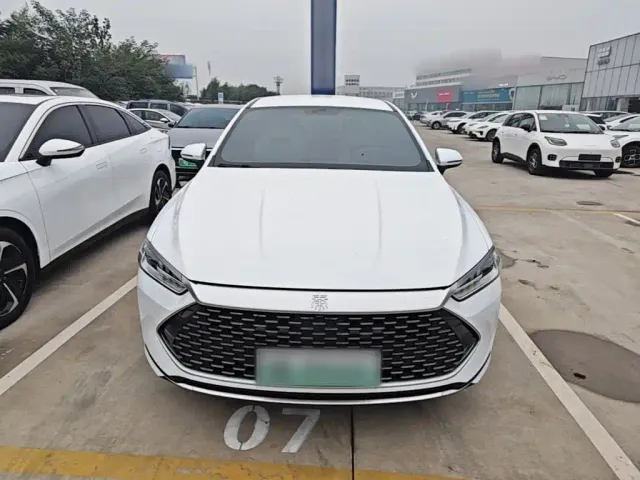 BYD Qin PLUS — Фото автомобиля 2