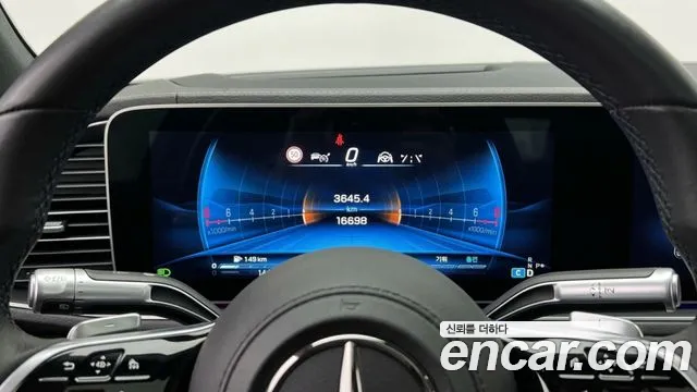 Mercedes-Benz GLE-Class — Фото автомобиля 8