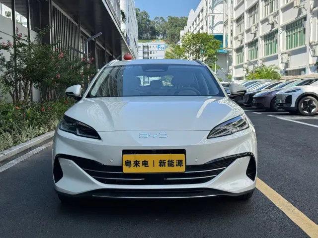 BYD Seal 06 DM-i Touring — Фото автомобиля 2