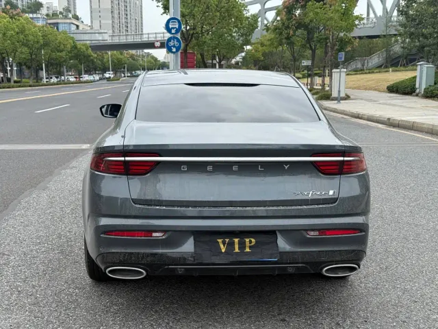 Geely Xingrui — Фото автомобиля 9