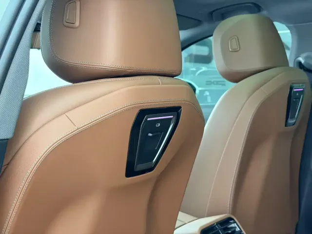 BMW 5 Series — Фото автомобиля 15
