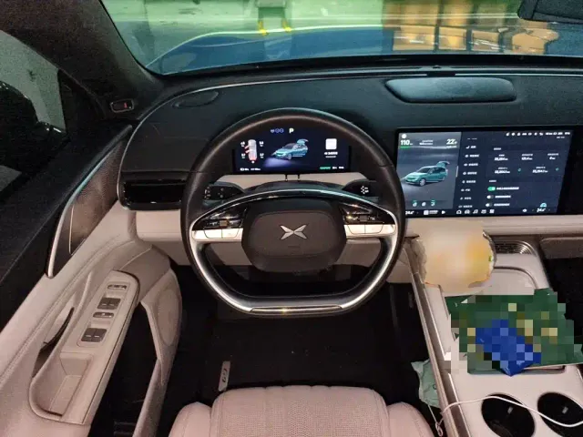 Xpeng G9 — Фото автомобиля 11
