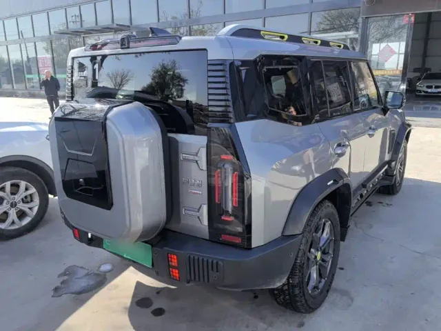 Jetour T2 — Фото автомобиля 6
