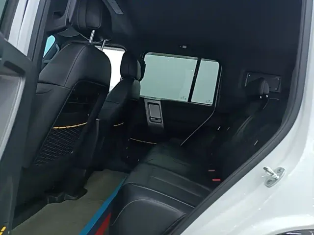iCAR V23 — Фото автомобиля 16