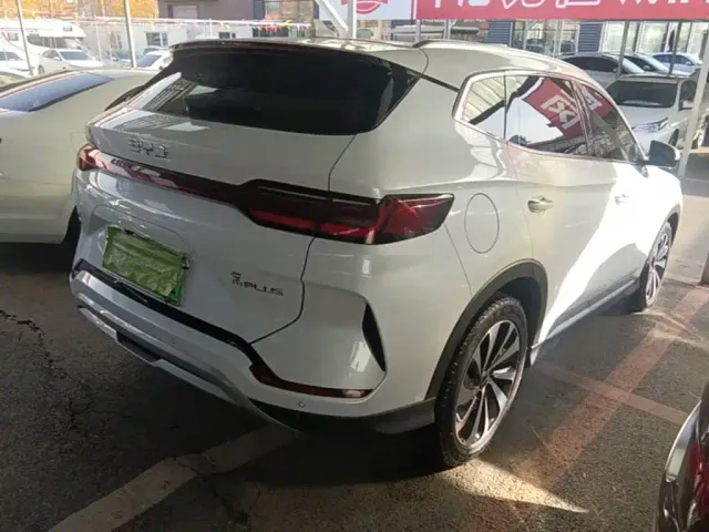 BYD Song PLUS — Фото автомобиля 6