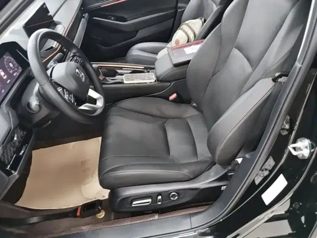 Honda Accord — Фото автомобиля 10