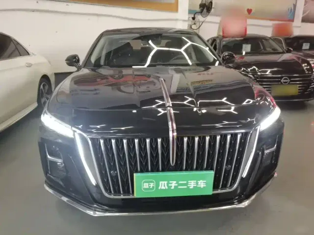 Hongqi H5 — Фото автомобиля 2
